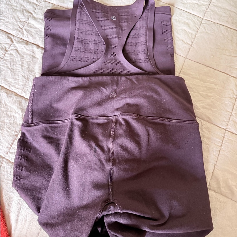lululemon athletica Deep Plum Ribbed Seamless Leggings - Picture 3 of 11